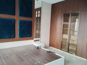 Balcony in 3 BHK Apartment at Lower Parel – for Rent