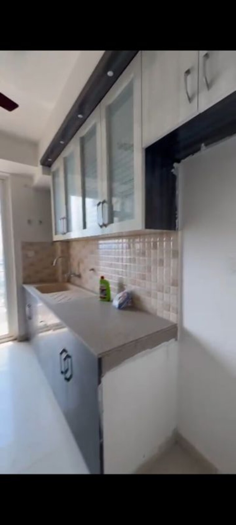 Kitchen, shalimar-oneworld-vista 3 Bedroom 1900 Sq.Ft. Apartment In Gomti Nagar Lucknow 10352320