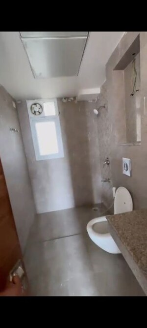 Bathroom in 3 BHK Apartment at Shalimar Oneworld Vista, Gomti Nagar – for Rent