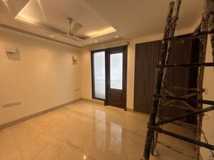 Master Bedroom in 3 BHK Builder Floor at Greater Kailash I – for Rent