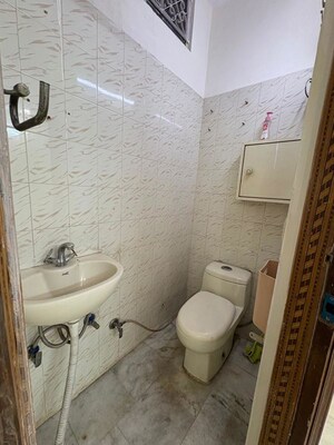 Attached Bathroom in 2 BHK Builder Floor at Kalkaji – for Rent