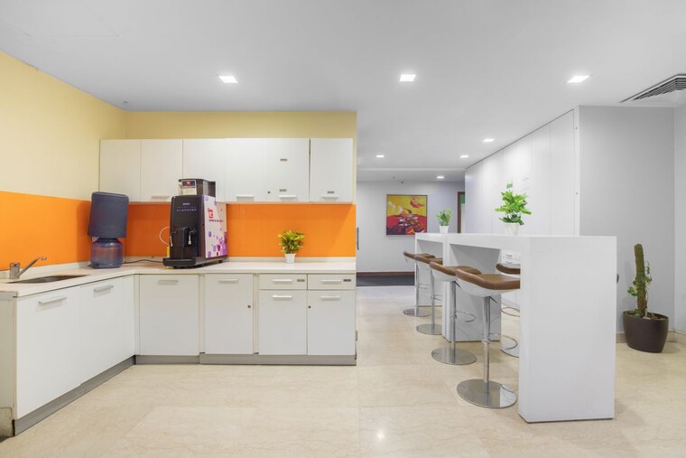 Living Room, nehru place Commercial Office Space 538 Sq.Ft. In Nehru Place Delhi 9539835