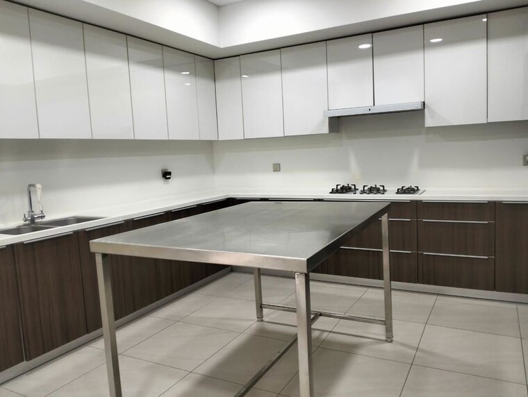 Kitchen, panchshil-trump-towers 5 Bedroom 4416 Sq.Ft. Apartment In Kalyani Nagar Pune 10352409