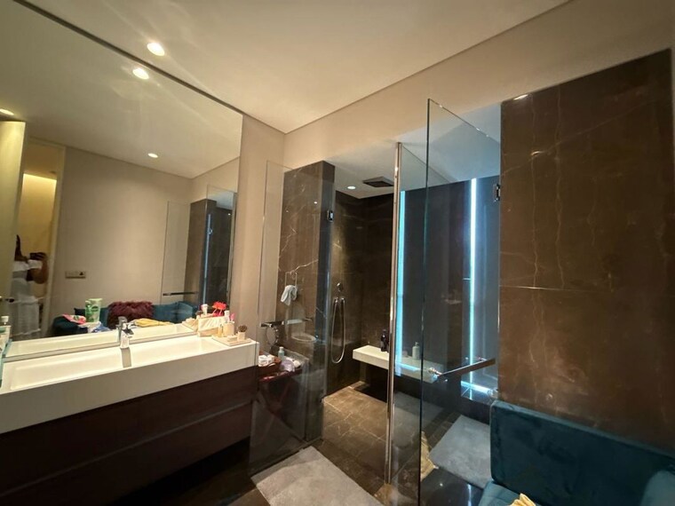 Bathroom, panchshil-trump-towers 5 Bedroom 4416 Sq.Ft. Apartment In Kalyani Nagar Pune 10352416
