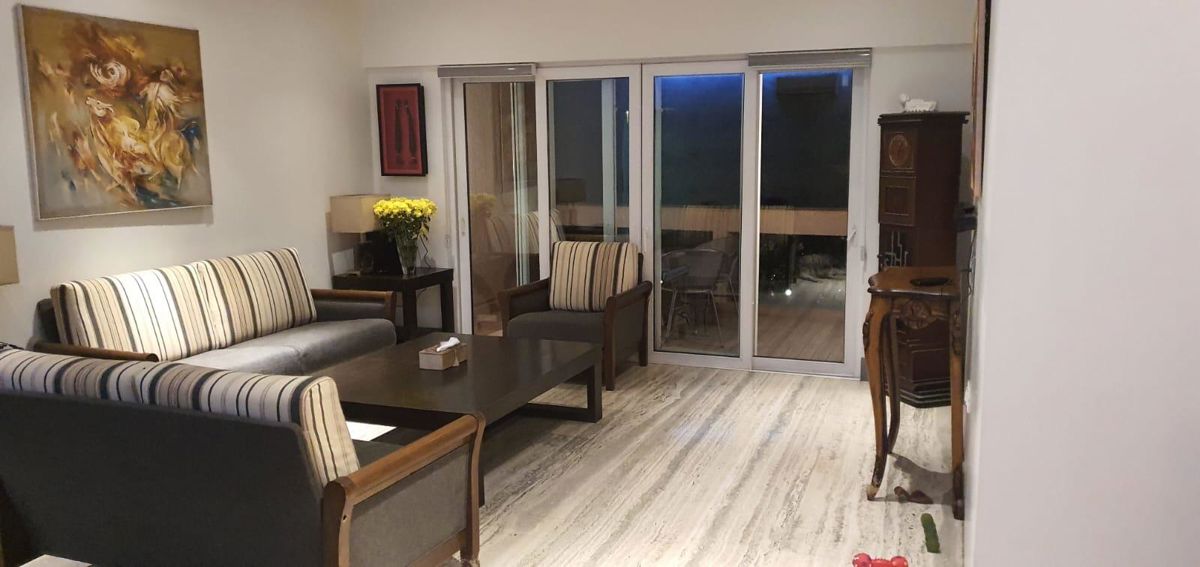 4 BHK + Pooja Room,Servant Room,Store Room 2850 Sq.Ft. Apartment in Waterfront Condominiums