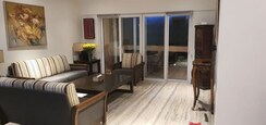 4 BHK + Pooja Room,Servant Room,Store Room Apartment For Rent in Waterfront Condominiums