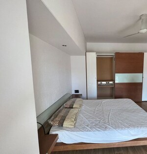 Bedroom in 4 BHK Apartment at Waterfront Condominiums, Kalyani Nagar – for Rent
