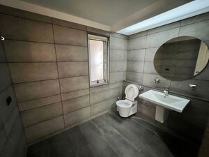 Bathroom in 4 BHK Apartment at Waterfront Condominiums, Kalyani Nagar – for Rent