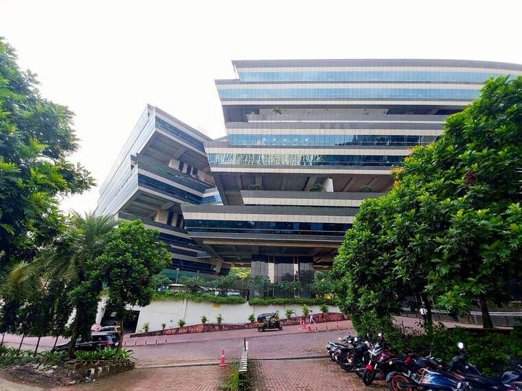 Exterior View, supreme-business-park Commercial Office Space 646 Sq.Ft. In Powai Mumbai 9540307