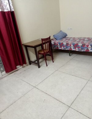 Bedroom in 2 BHK Villa at Aliganj – for Rent