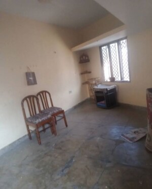 Living Room in 1 RK Independent House at Aliganj – for Rent