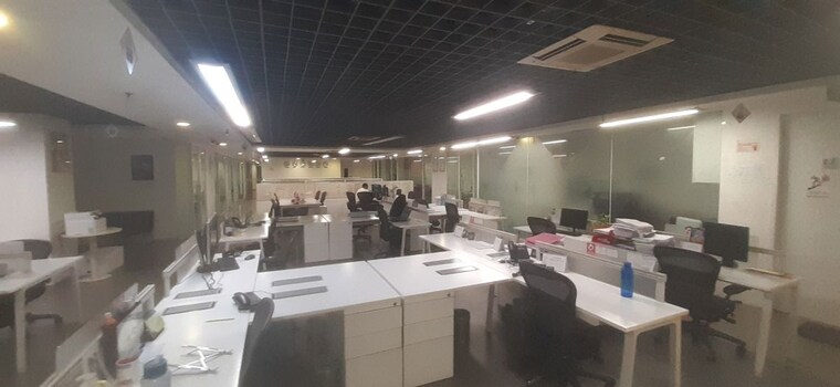 Team Area, marathon-icon Commercial Office Space 780 Sq.Ft. In Lower Parel Mumbai 10352480