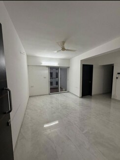 2 BHK + Basement Apartment For Rent in RR Lunkad 66 Avenue
