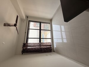 1 BHK Apartment For Rent in Lodha Crown Quality Homes, Majiwada