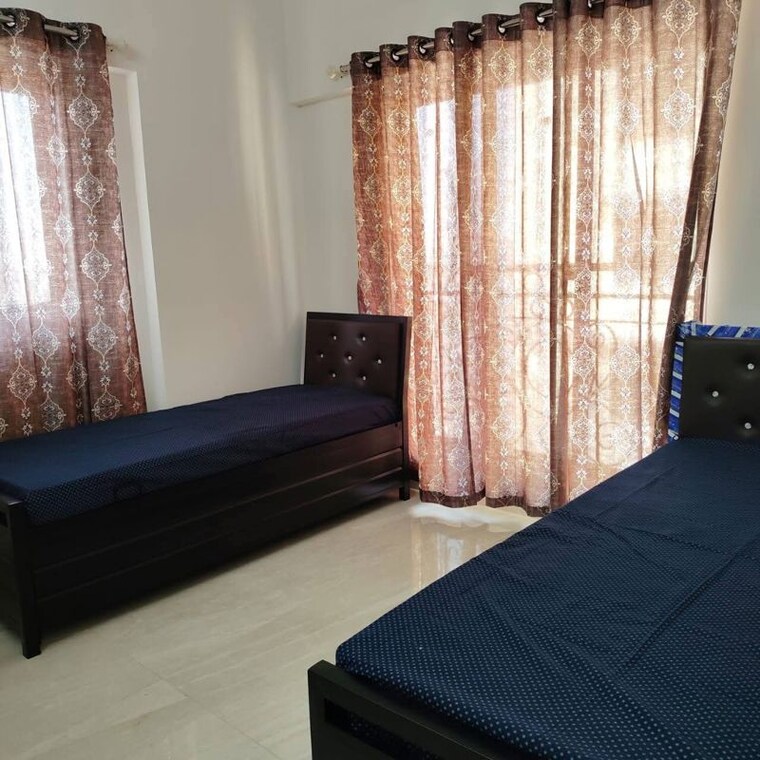 Bedroom, gokuldham colony Pg For Boys & Girls In Gokuldham Colony 10352494