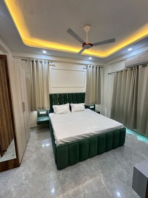Bedroom in Studio Builder Floor at Sector 40 – for Rent