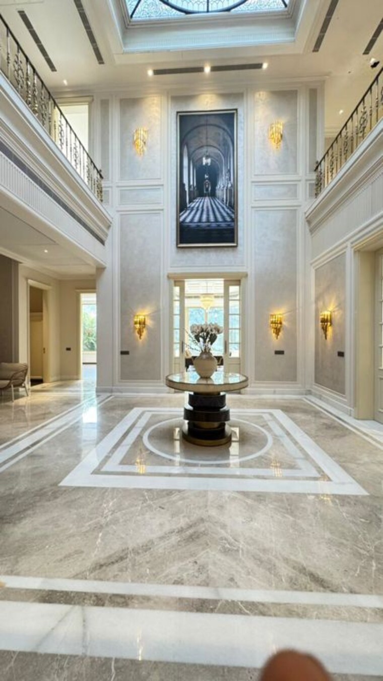 Living Room, sultanpur 6+ Bedroom 27000 Sq.Ft. Villa In Sultanpur Delhi 10352502