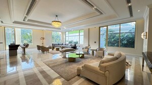 Bedroom in 6+ BHK Villa at Sultanpur – for Sale