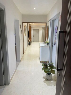 Building Lobby in 3.5 BHK Apartment at Dlf Cyber City, Sector 24 – for Rent
