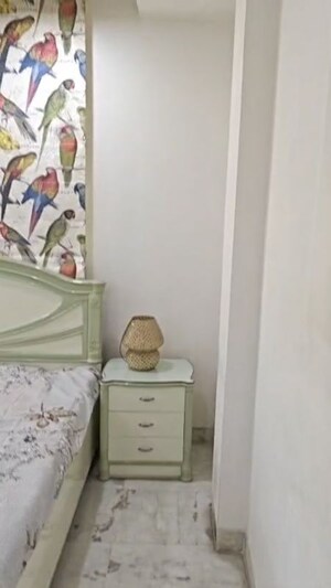 Furnished Amenities in 3 BHK Builder Floor at New Rajinder Nagar – for Rent