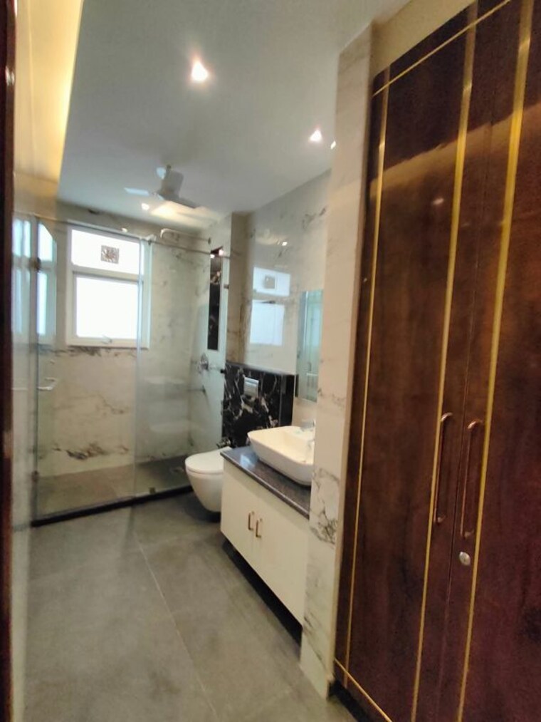 Kitchen, dlf-cyber-city 3.5 Bedroom 2150 Sq.Ft. Apartment In Sector 24 Gurgaon 10352523