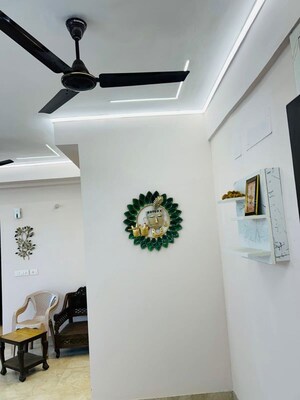 Furnished Amenities in 3 BHK Apartment at Amrapali Kingswood, Sector 4 Greater Noida – for Rent