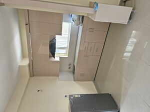2 BHK Apartment For Rent in Pyramid Midtown, Sector 59