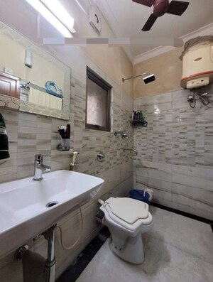 Attached Bathroom in 4 BHK Independent House at Kasba – for Sale