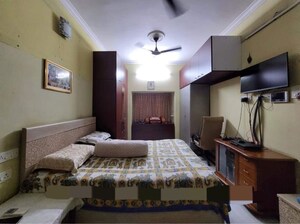 Master Bedroom in 4 BHK Independent House at Kasba – for Sale