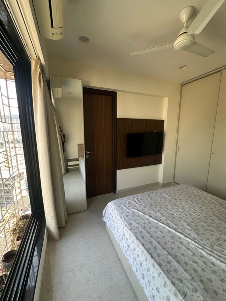 Bedroom, lashkaria-empress 2 Bedroom 850 Sq.Ft. Apartment In Andheri West Mumbai 10352556