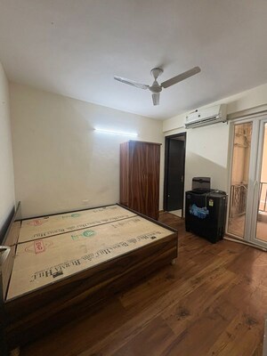Bedroom in 4 BHK Apartment at Tata Primanti-Tower Residences, Sector 72 – for Sale