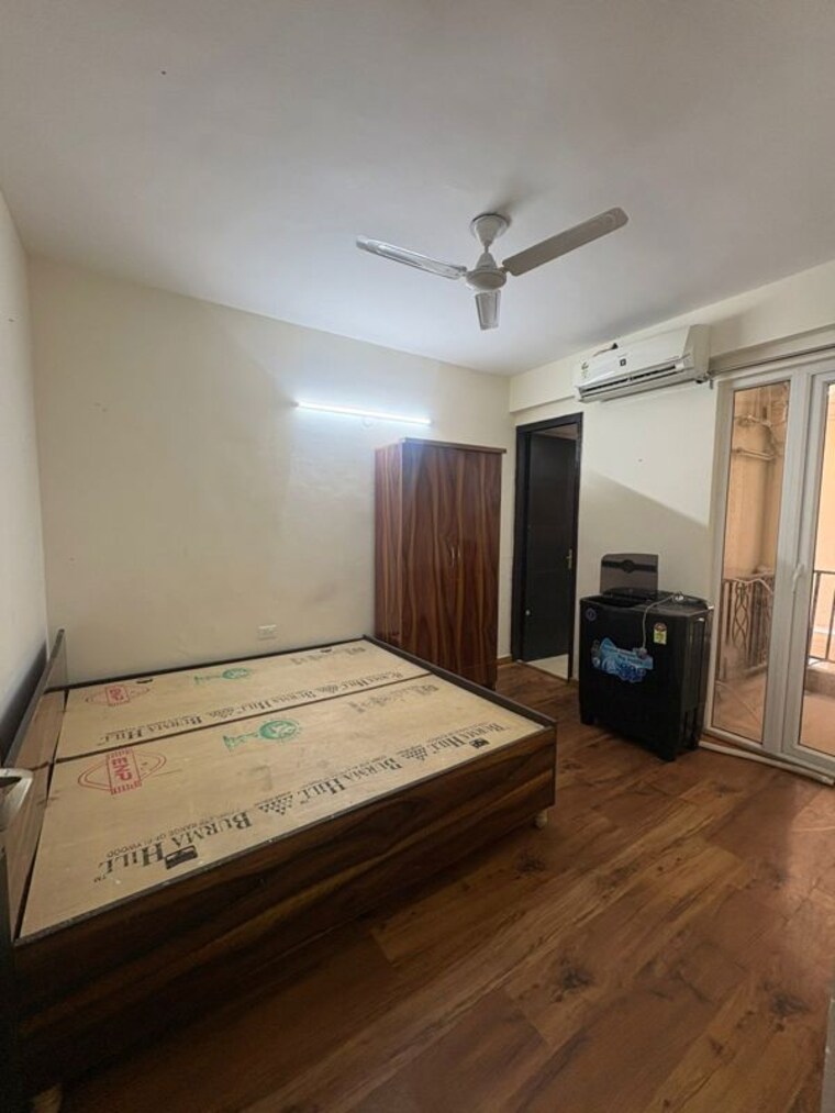 Bedroom, tata-primanti-tower-residences 4 Bedroom 2905 Sq.Ft. Apartment In Sector 72 Gurgaon 10352560