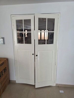 Room in 3.5 BHK Apartment at Sagar Waters Edge, Pimple Nilakh – for Rent
