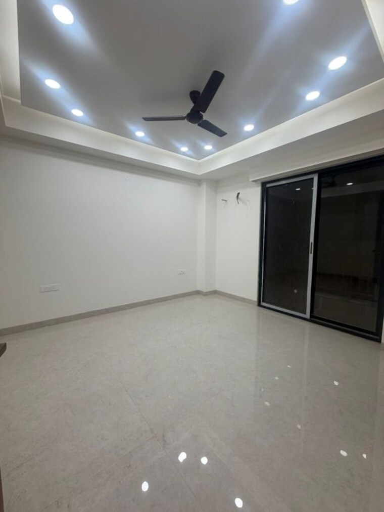 Room, sector 15 ii 3 Bedroom 1900 Sq.Ft. Builder Floor In Sector 15 ii Gurgaon 10352577