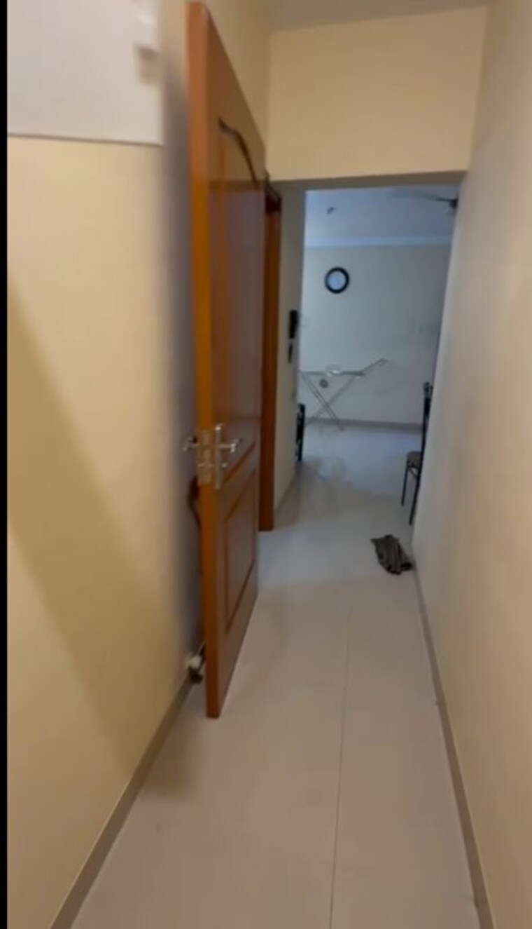 Bathroom, ashish-swapnalok-towers 2 Bedroom 650 Sq.Ft. Apartment In Goregaon East Mumbai 10352597