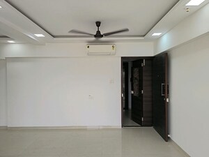 Room in 2 BHK Apartment at Crystal Armus, Chembur – for Rent