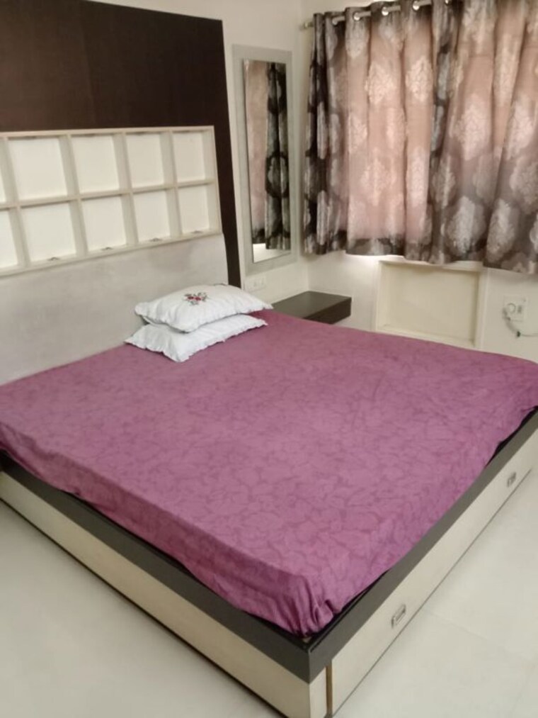 Bedroom, raheja-gardens-fantasia 3 Bedroom 1500 Sq.Ft. Apartment In Raghunath Nagar Thane 10352626