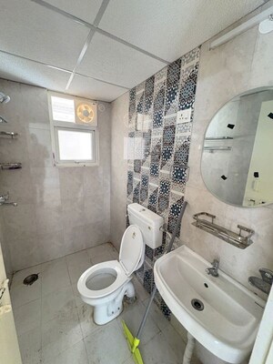 Bathroom in 2 BHK Apartment at Signature Signum 37D III, Sector 37d – for Rent