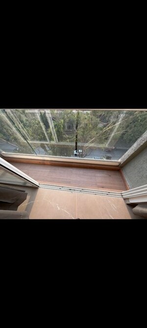 Furnished Amenities in 2 BHK Apartment at Indiabulls One Indiabulls, Pokhran Road No Two – for Rent
