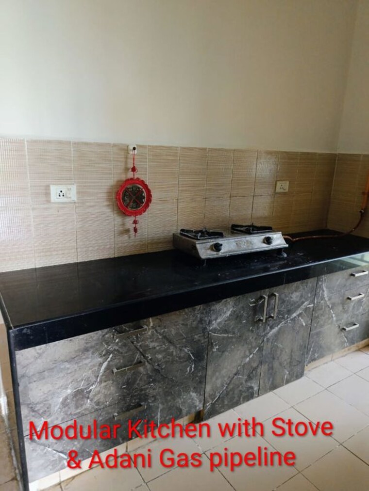 Kitchen, godrej-garden-city 2 Bedroom 125 Sq.Ft. Apartment In Jagatpur Ahmedabad 10352672