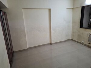Room in 2 BHK Apartment at Runwal Garden City, Balkum Pada – for Rent