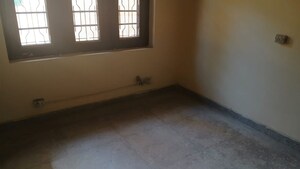 Room in 3 BHK Independent House at Sector 14 – for Rent