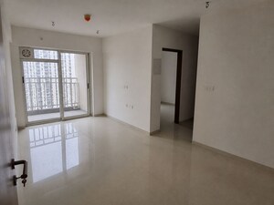 Room in 2 BHK Apartment at Lodha Upper Thane, Anjur – for Rent