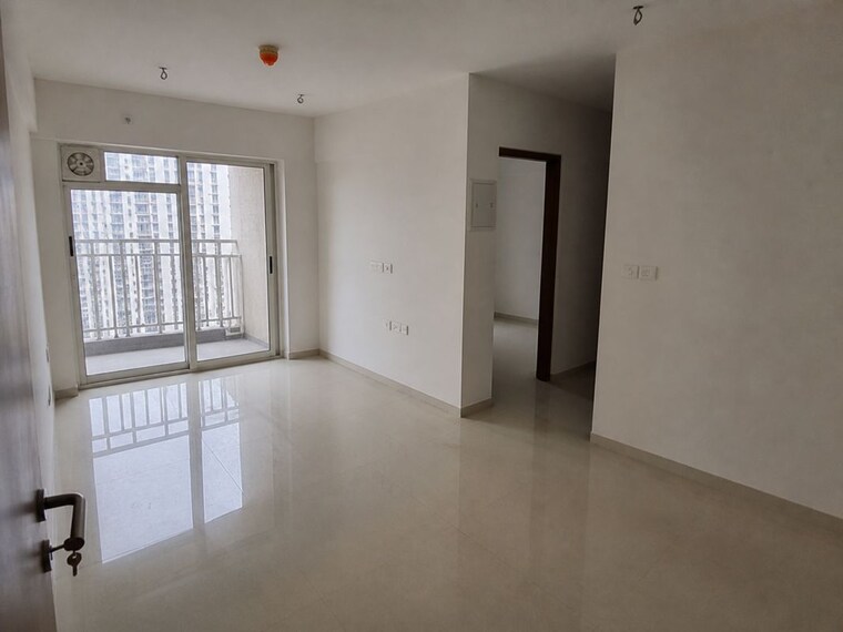 Room, lodha-upper-thane 2 Bedroom 572 Sq.Ft. Apartment In Anjur Thane 10352759