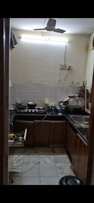 Kitchen in 2 BHK Builder Floor at S S Southend, Sector 49 – for Rent