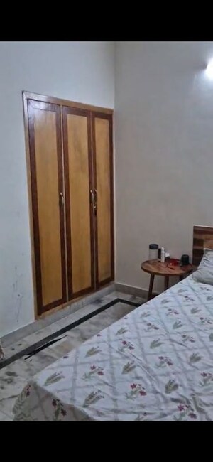 Bedroom in 2 BHK Builder Floor at S S Southend, Sector 49 – for Rent