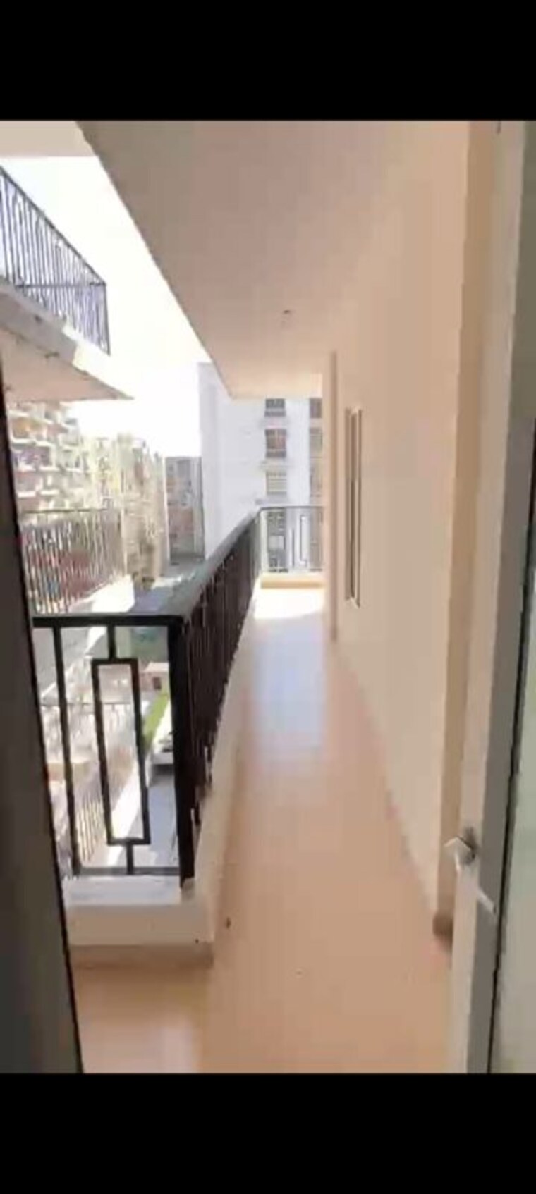 Balcony, windsor-paradise-2 3.5 Bedroom 1425 Sq.Ft. Apartment In Raj Nagar Extension Ghaziabad 10352749