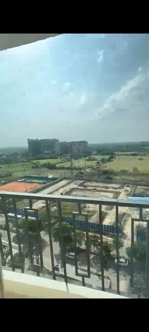 3.5 BHK Apartment For Rent in Windsor Paradise 2, Raj Nagar Extension