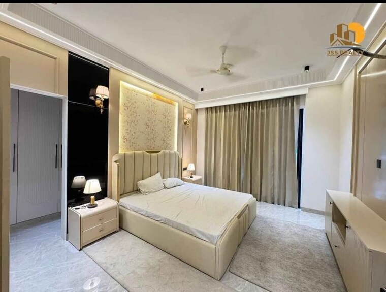 Bedroom, dlf-cyber-city 5 Bedroom 3200 Sq.Ft. Apartment In Sector 24 Gurgaon 10352805