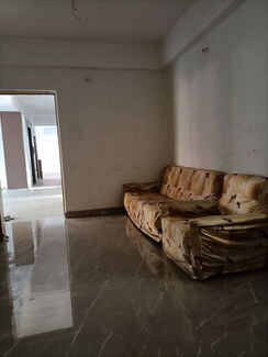 3 BHK Apartment For Sale in Lakhan Sona